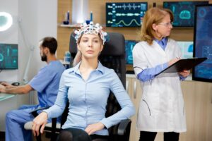 Électroencéphalographie (EEG) standard et prolongée
